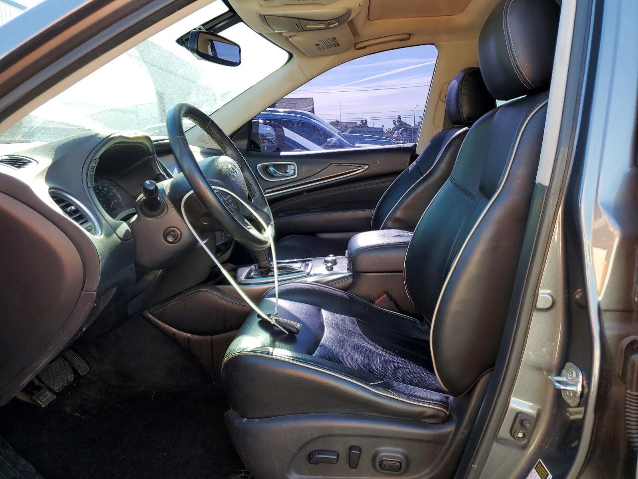 INFINITI Qx Base