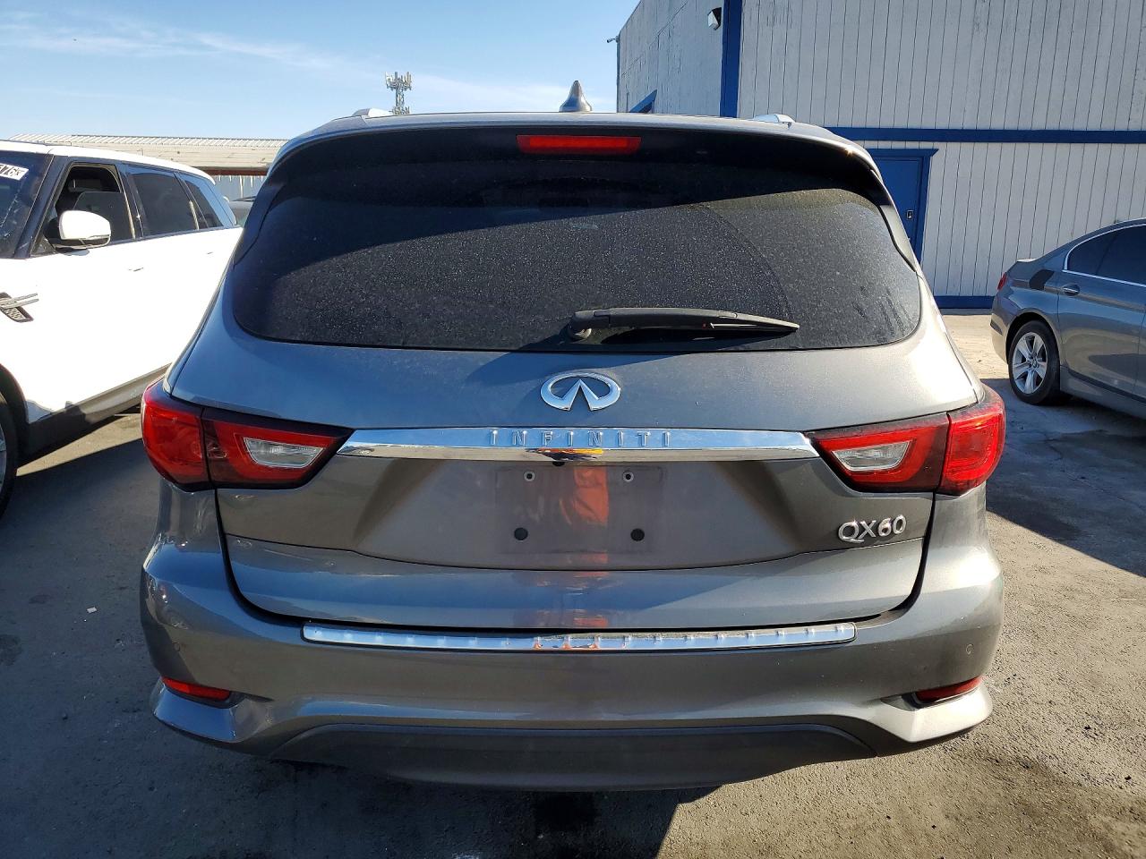 INFINITI Qx Base