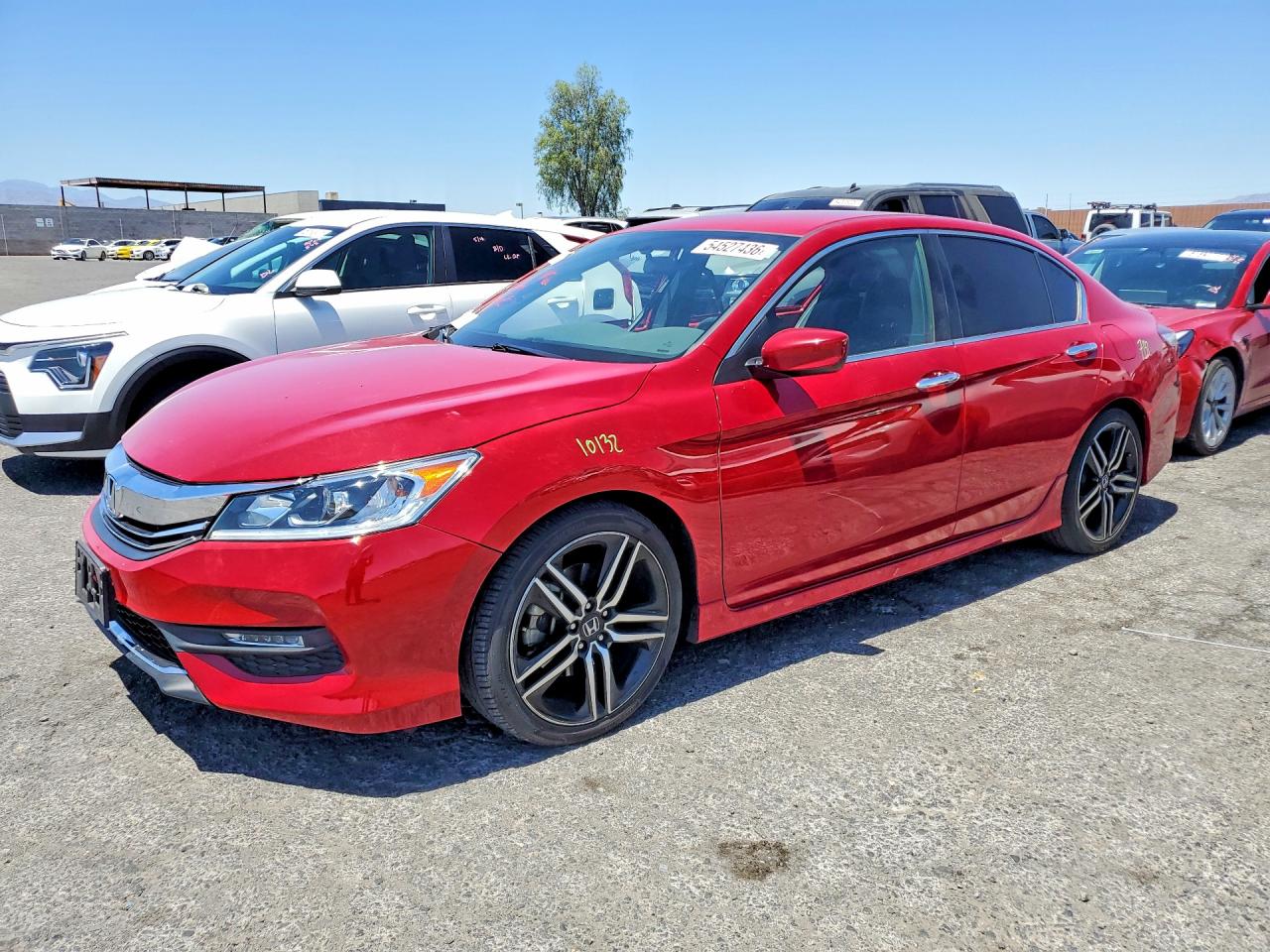 Salvage Honda Accord Image