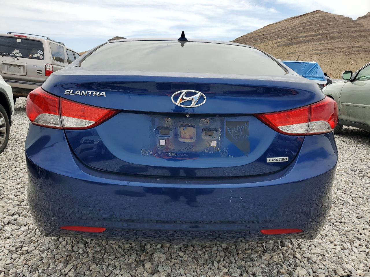 Hyundai ELANTRA Limited