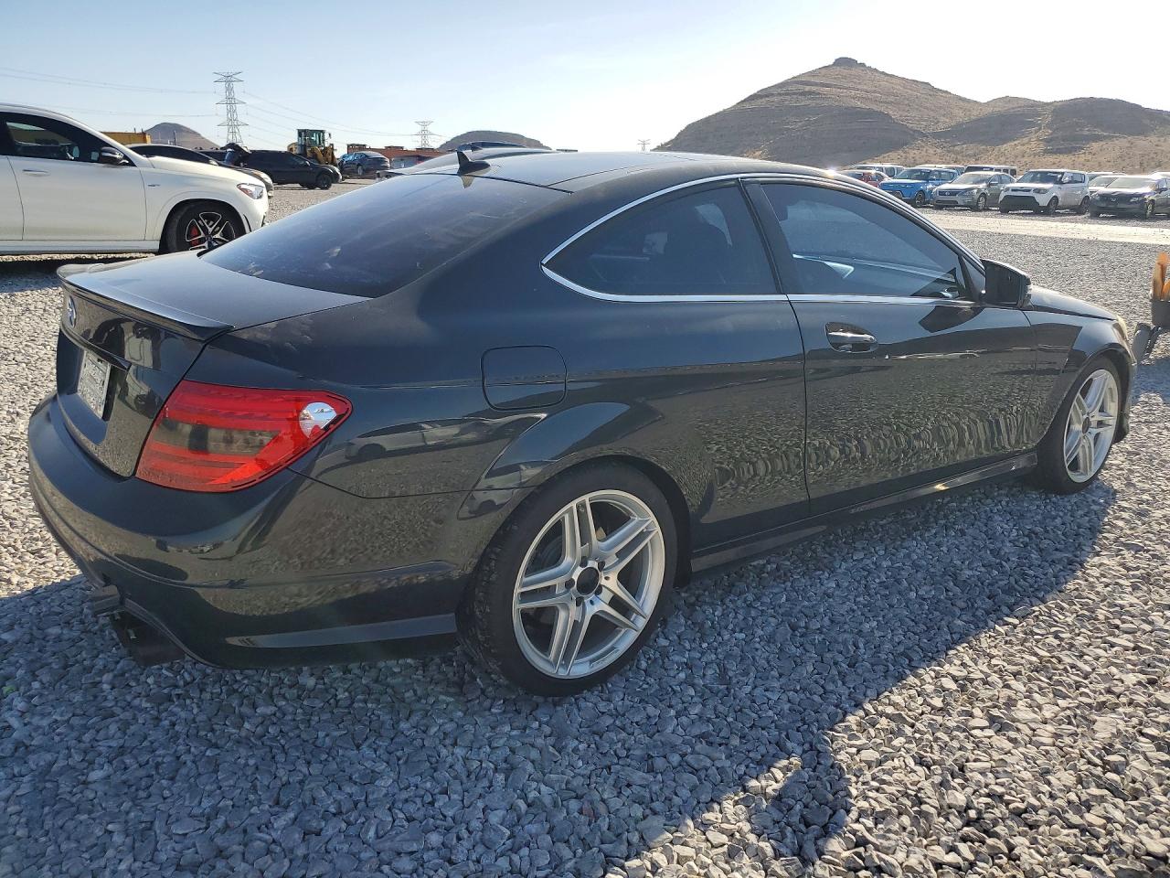 Mercedes-Benz C-Class 350 4matic