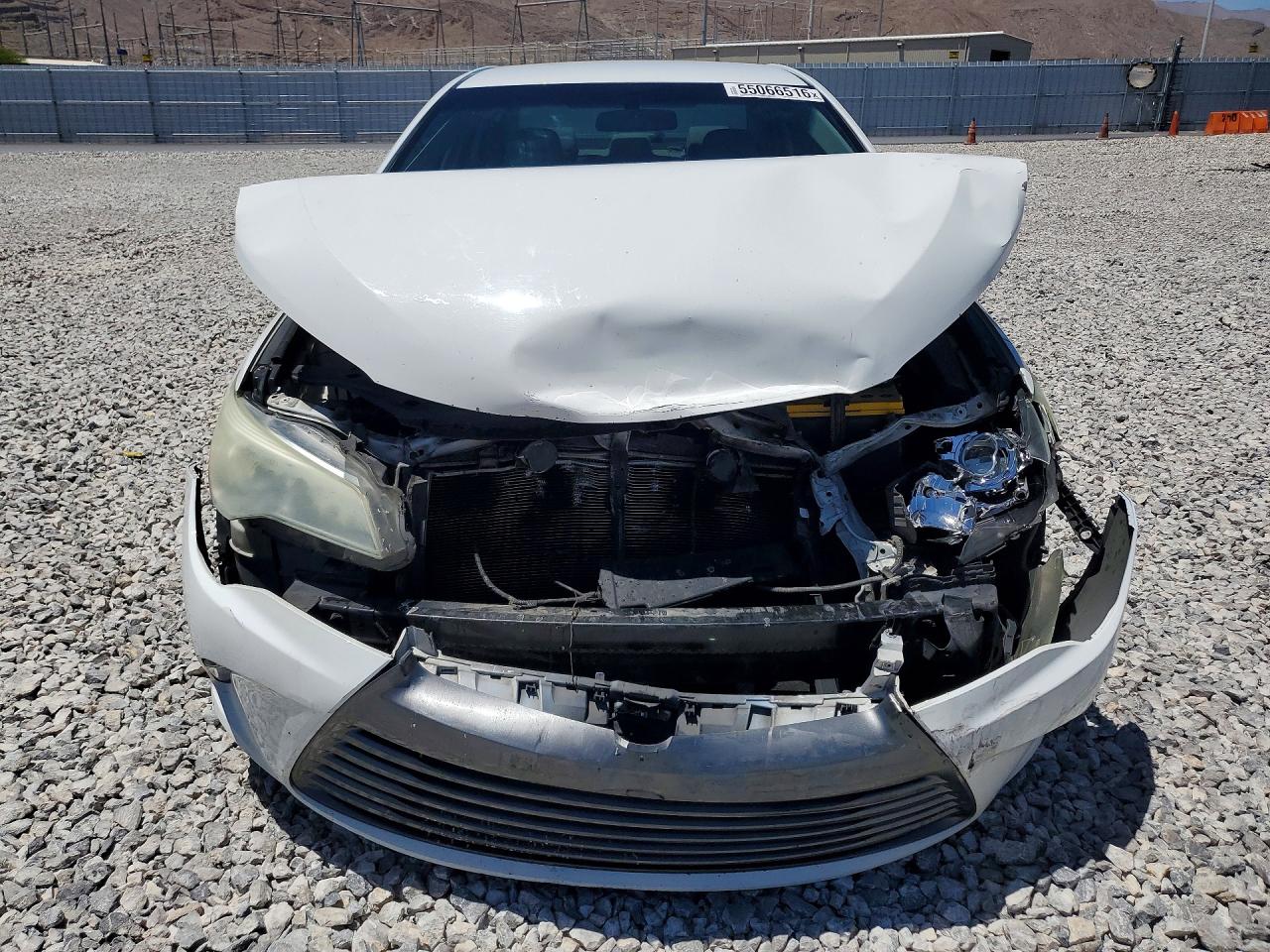 Toyota Camry Le