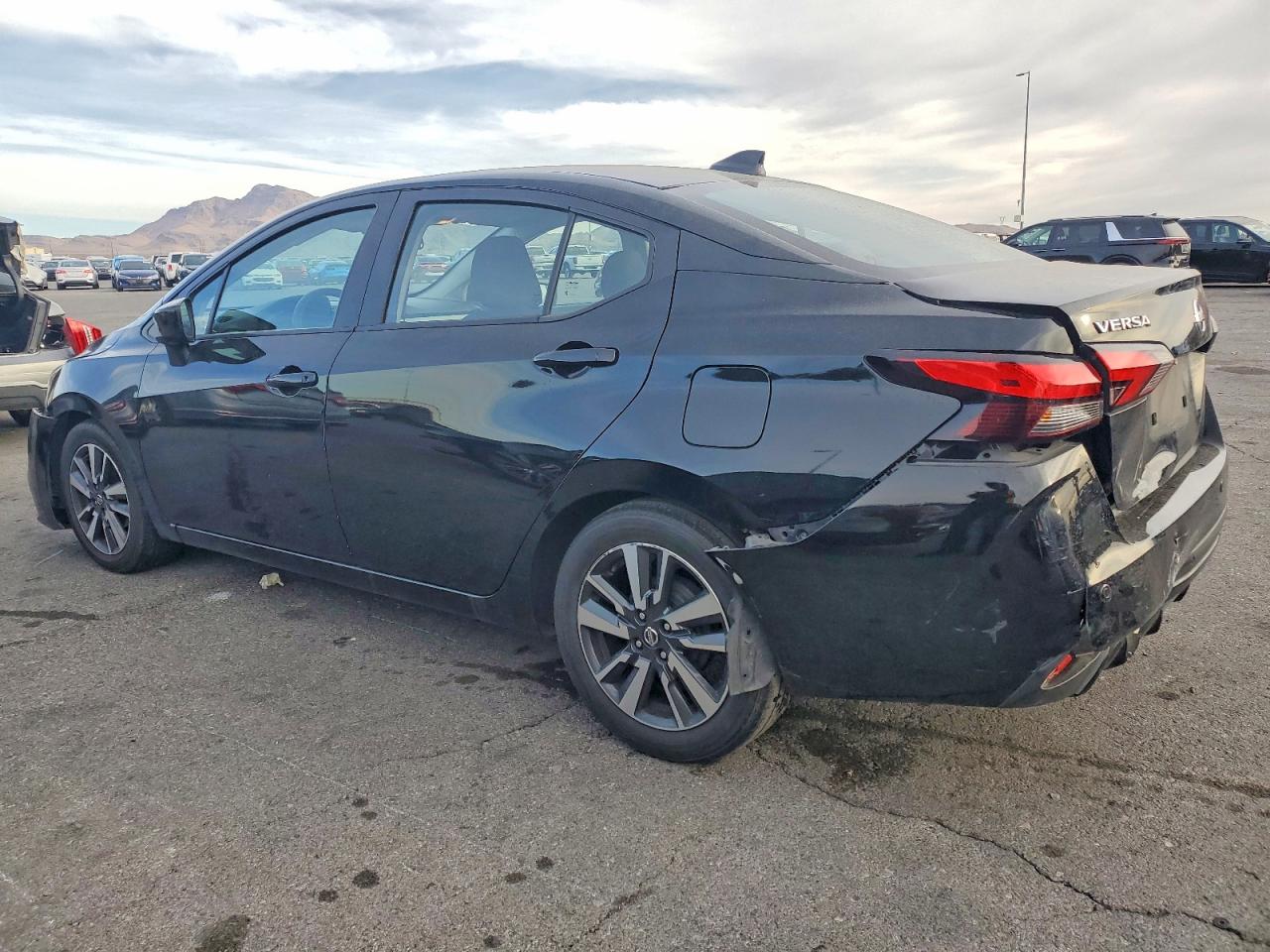 Nissan Versa Sv