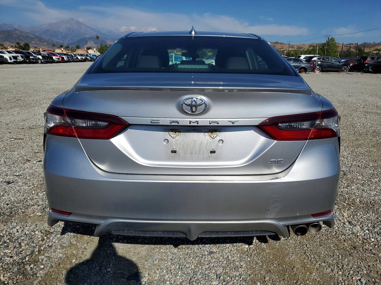Toyota Camry Se