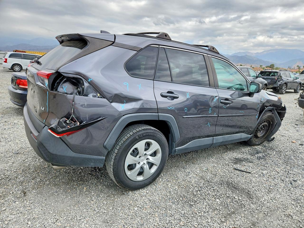 Toyota RAV4 Le
