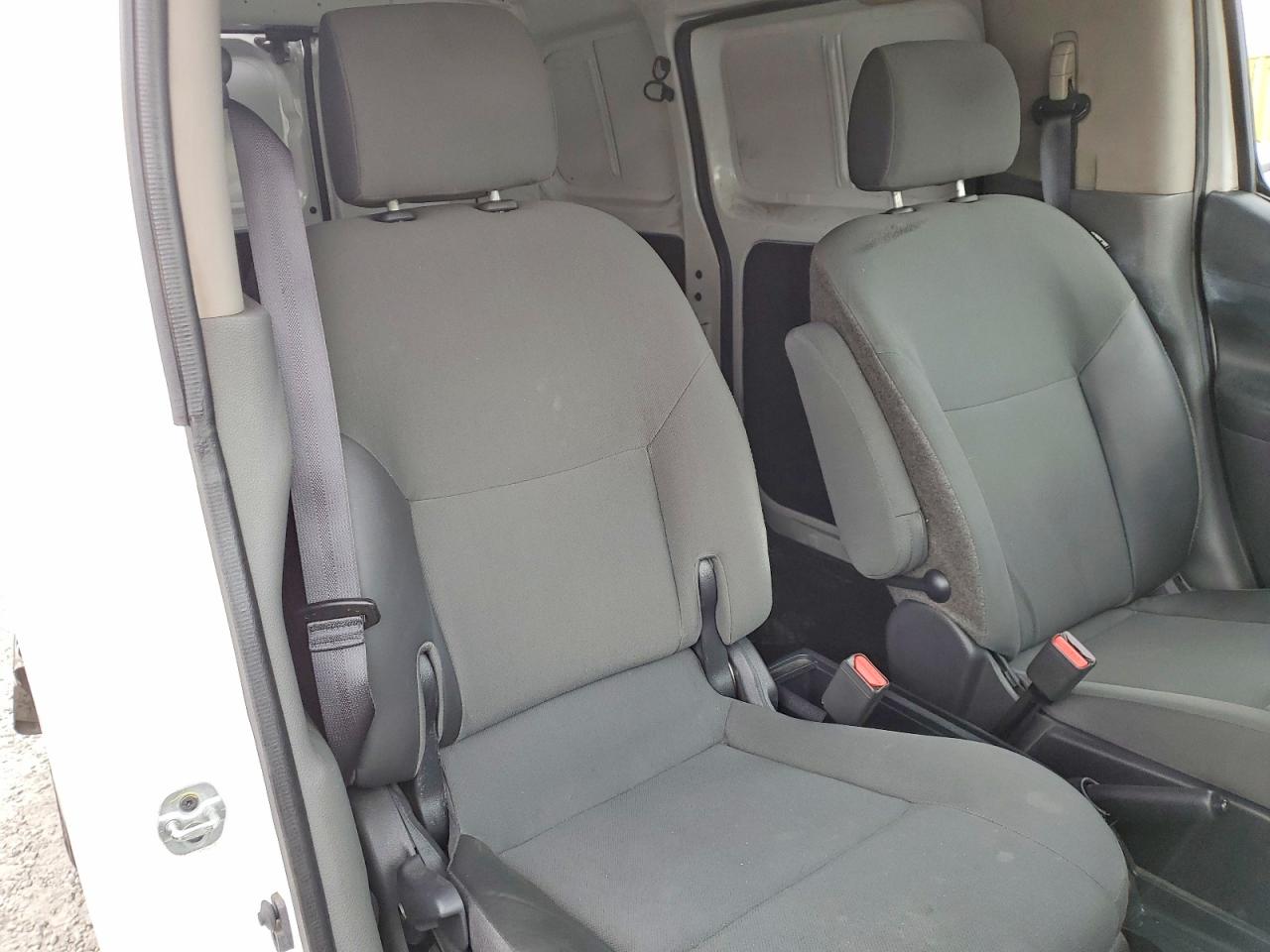 Nissan Nv