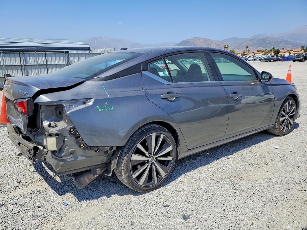 Nissan Altima Sr