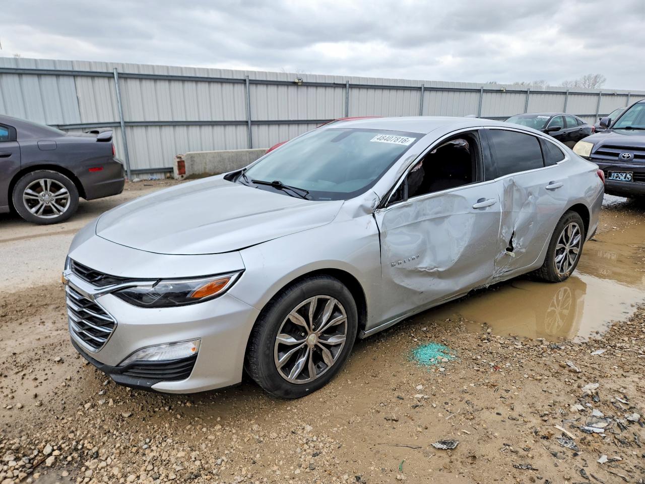 Salvage Chevrolet Malibu Image