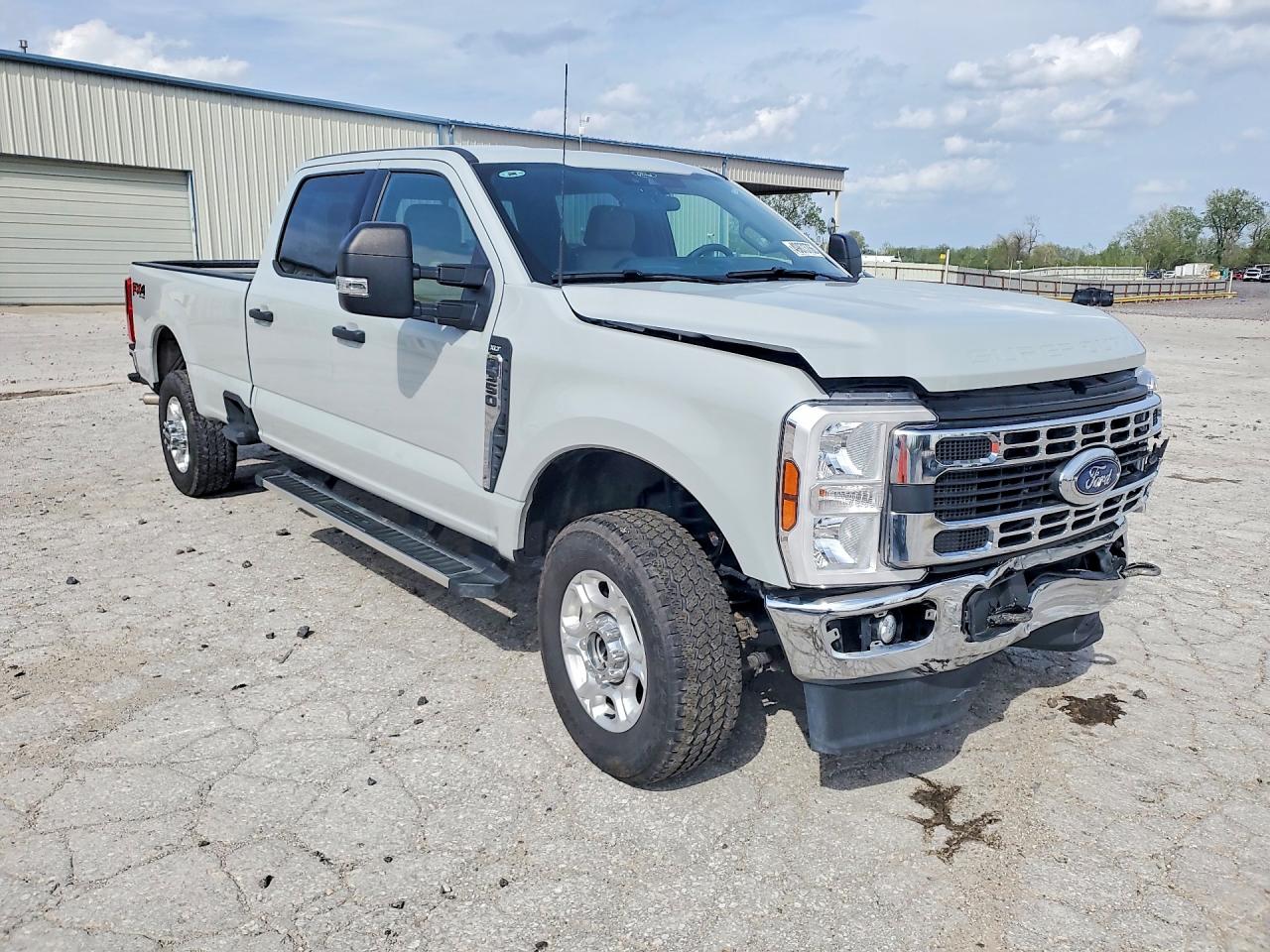 Ford F-350 Super Duty