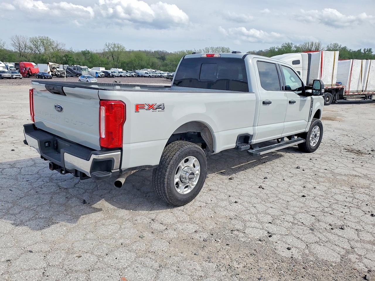 Ford F-350 Super Duty