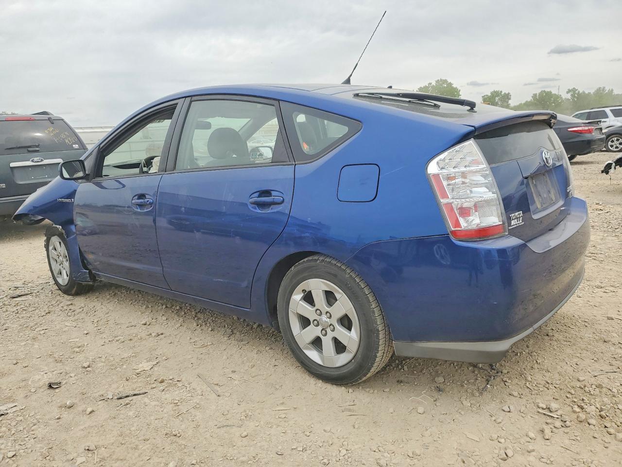 Toyota Prius Base