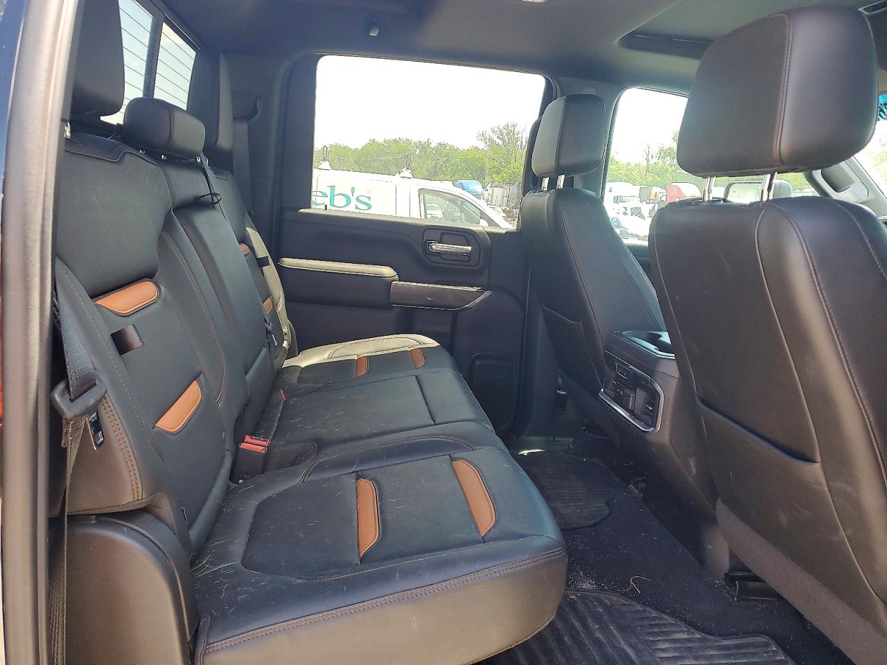 GMC Sierra K2500 At4