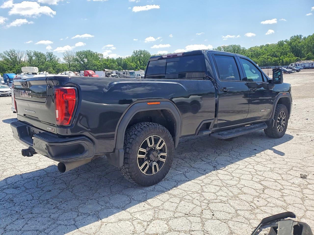 GMC Sierra K2500 At4