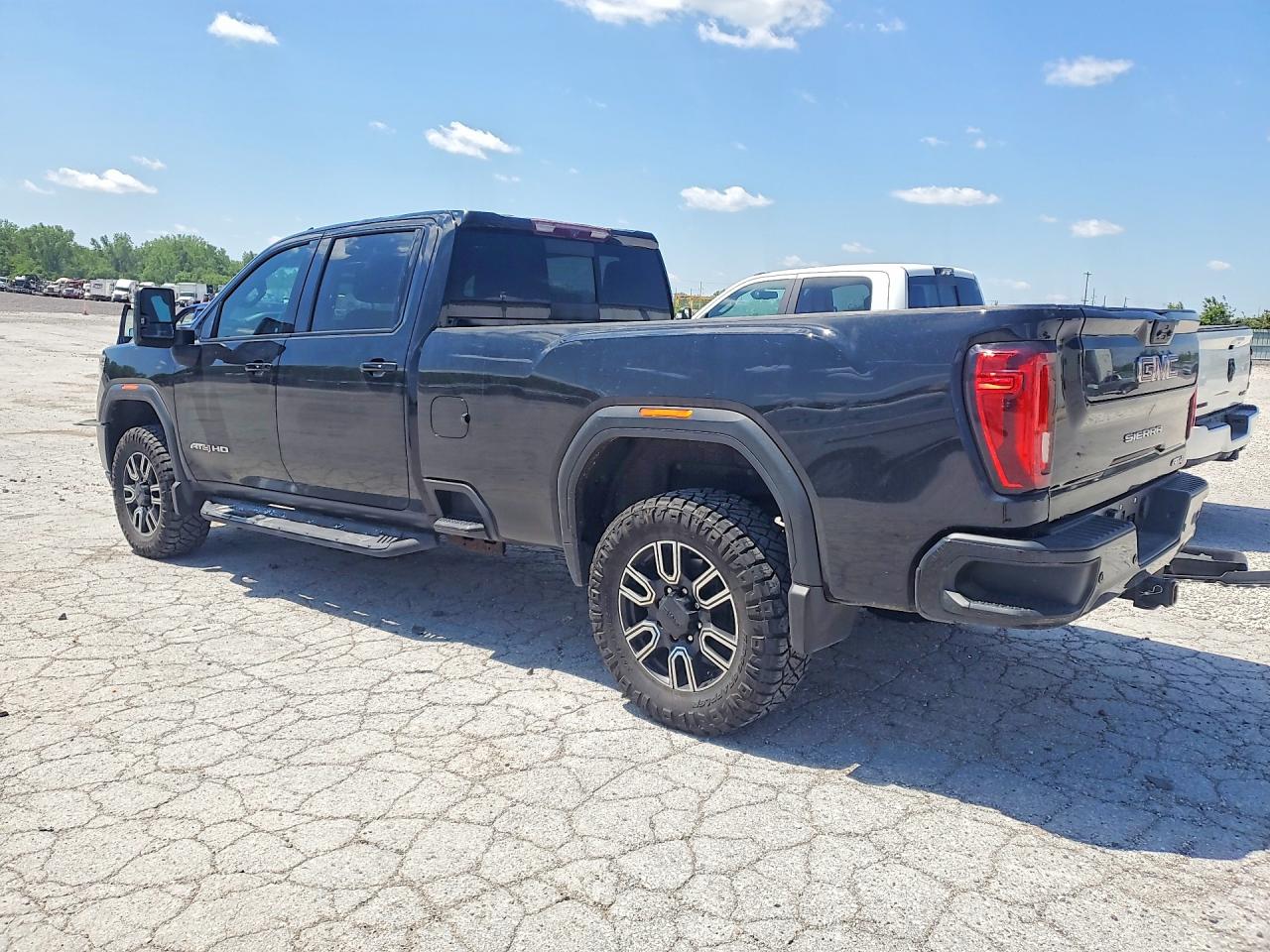 GMC Sierra K2500 At4