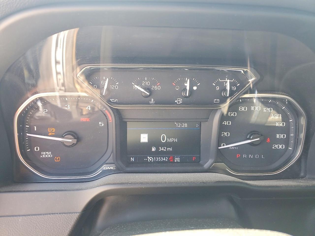 GMC Sierra K2500 At4