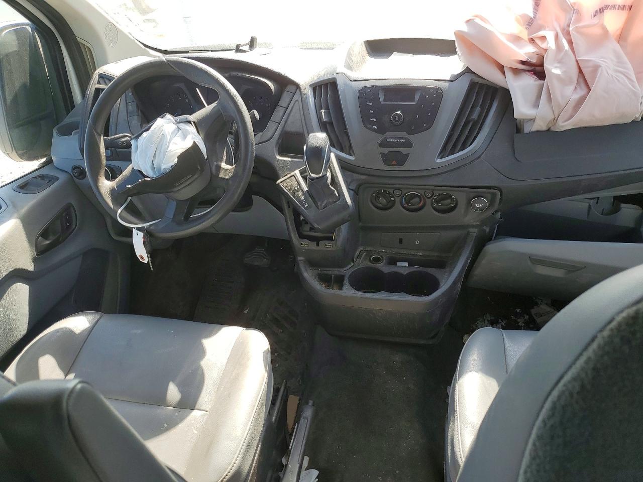 Ford Transit T-150