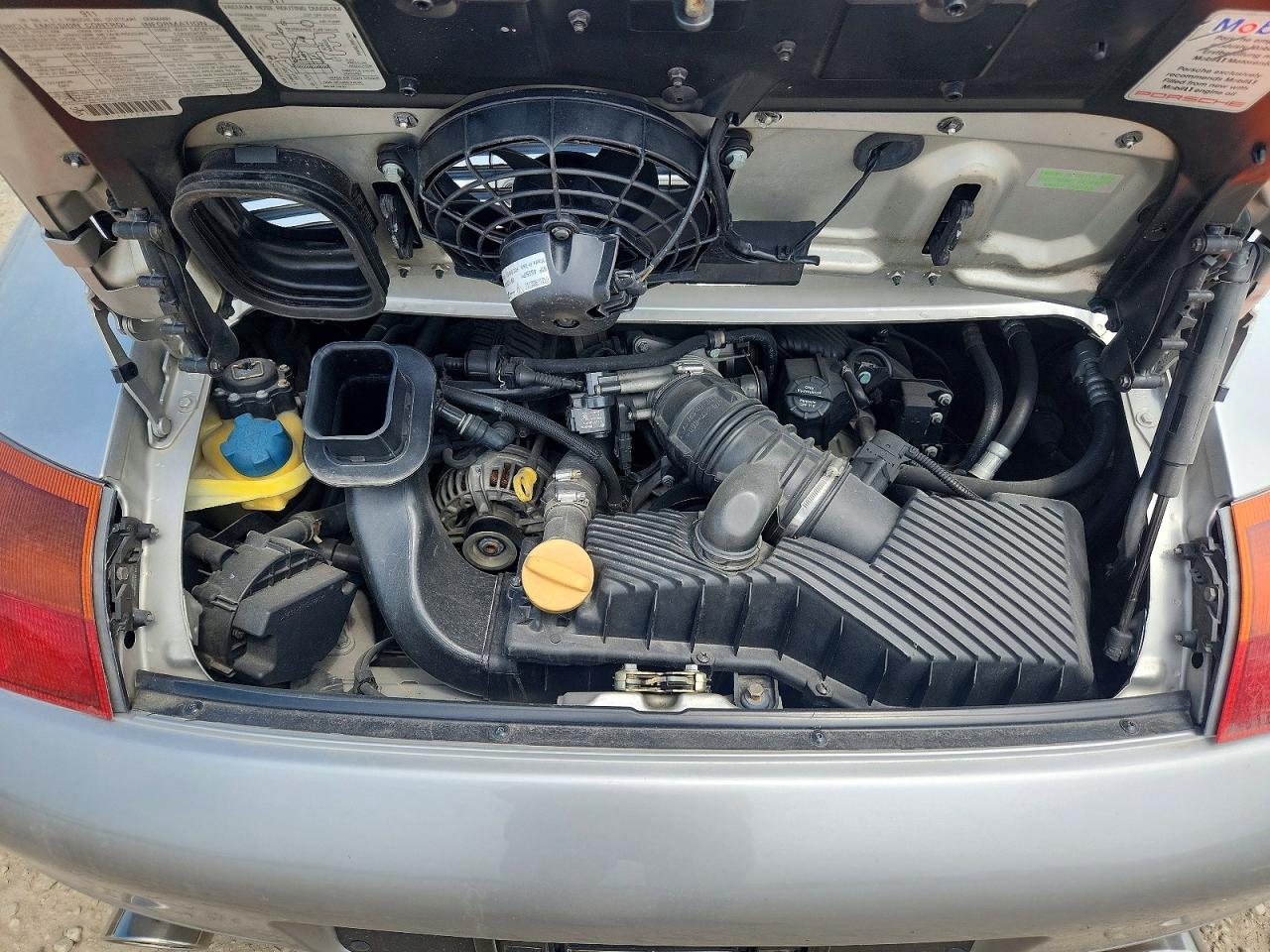 Porsche 911 Carrera
