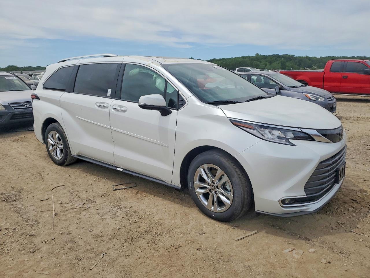 Toyota Sienna Limited 7-passenger