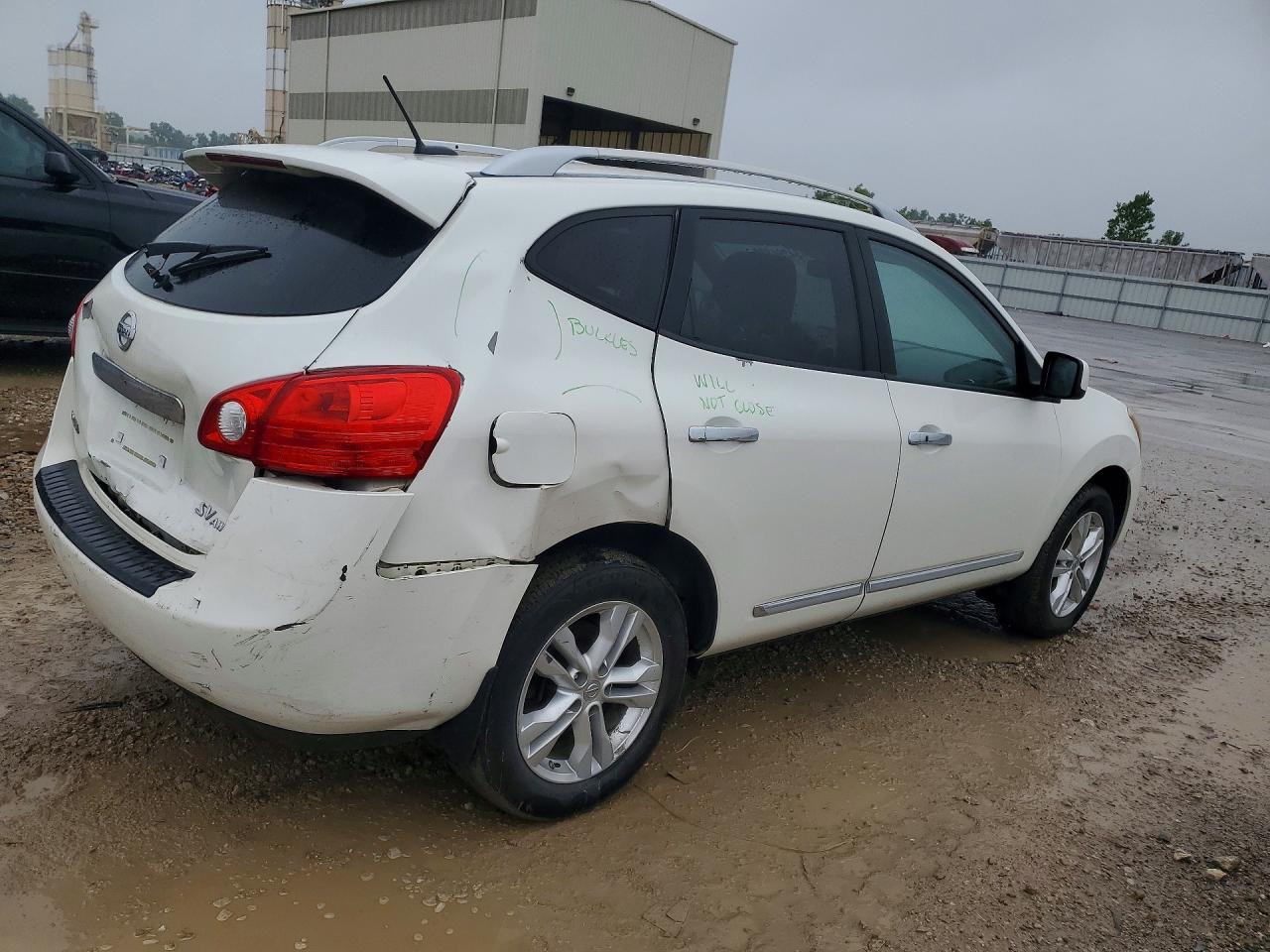 Nissan Rogue S