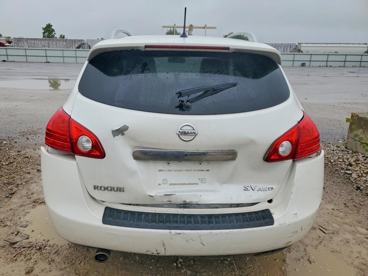 Nissan Rogue S