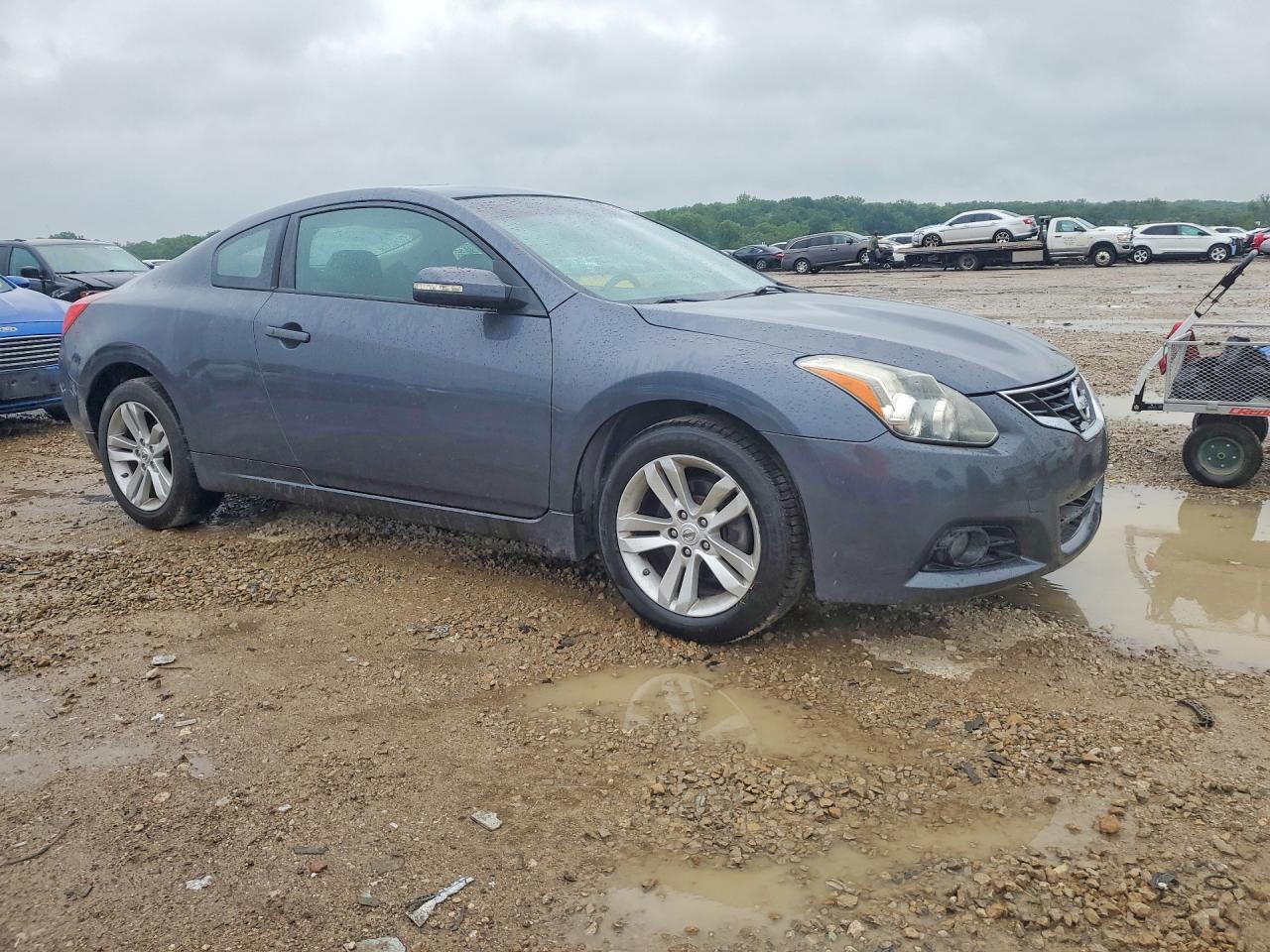 Nissan Altima S