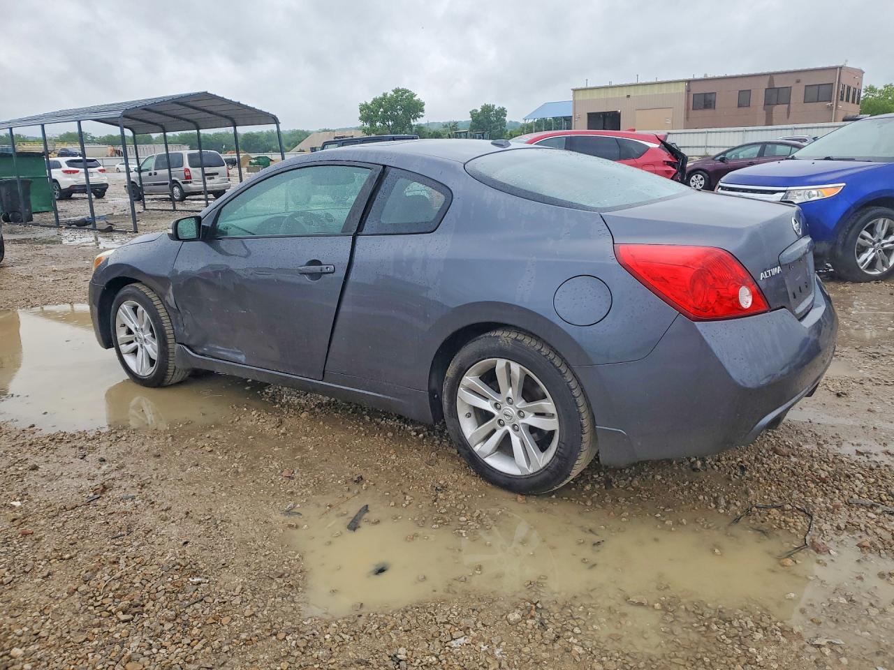 Nissan Altima S