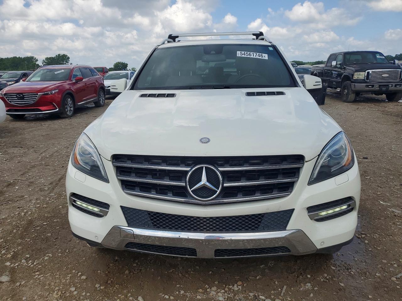 Mercedes-Benz M-Class 350 Bluetec