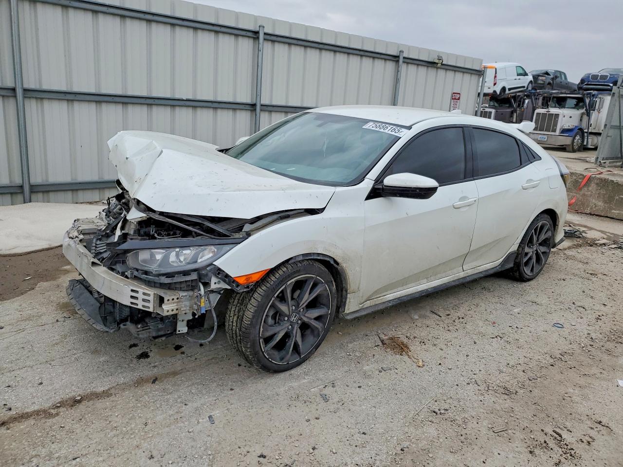 Salvage Honda Civic Image