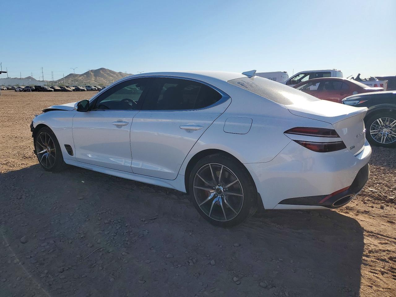 Genesis G70 2.5t Standard