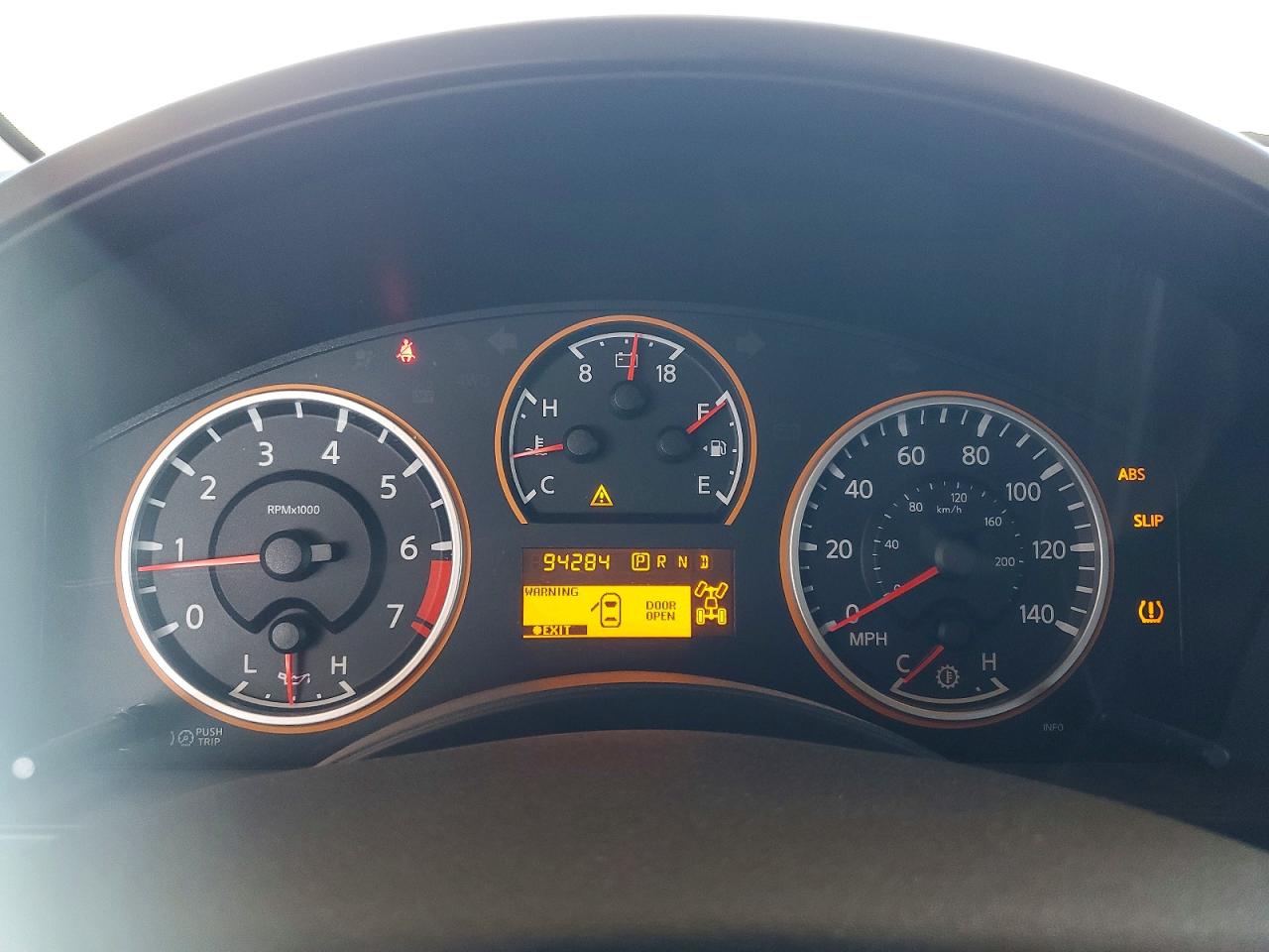 Nissan Titan