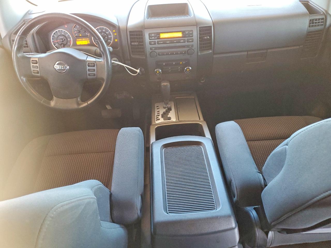 Nissan Titan