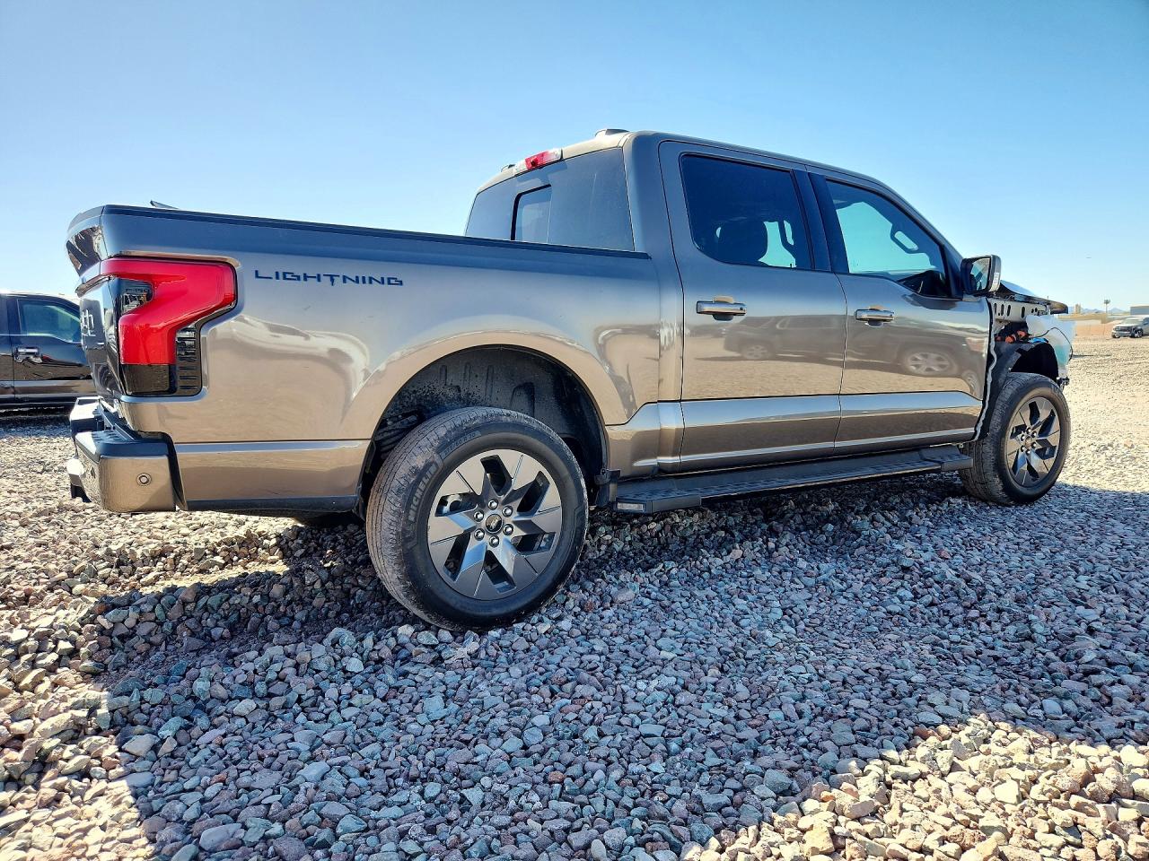 Ford F-150 Lightning Pro