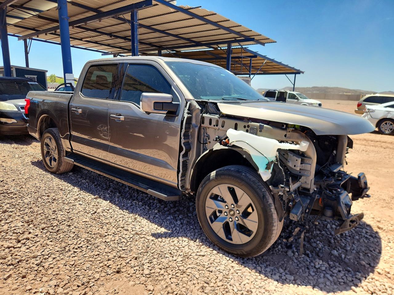 Ford F-150 Lightning Pro