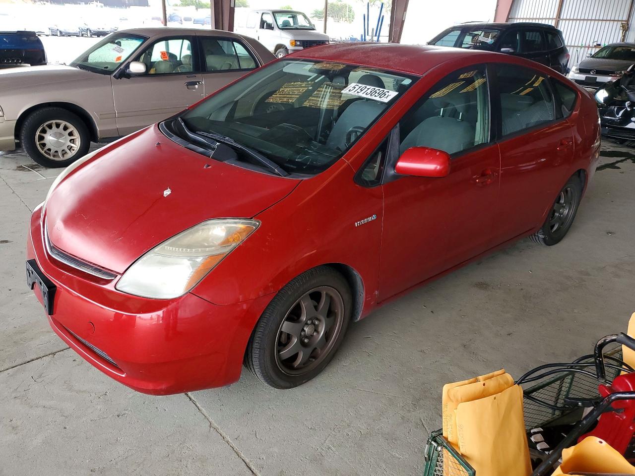 Salvage Toyota Prius Image
