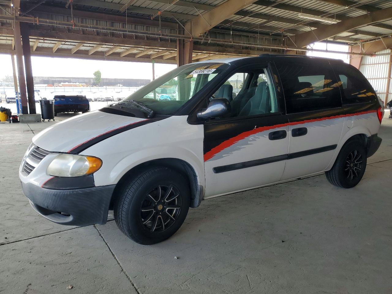Salvage Dodge Caravan Image