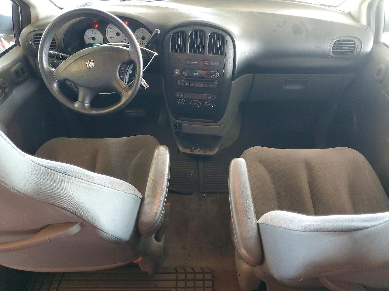 Dodge Caravan Se