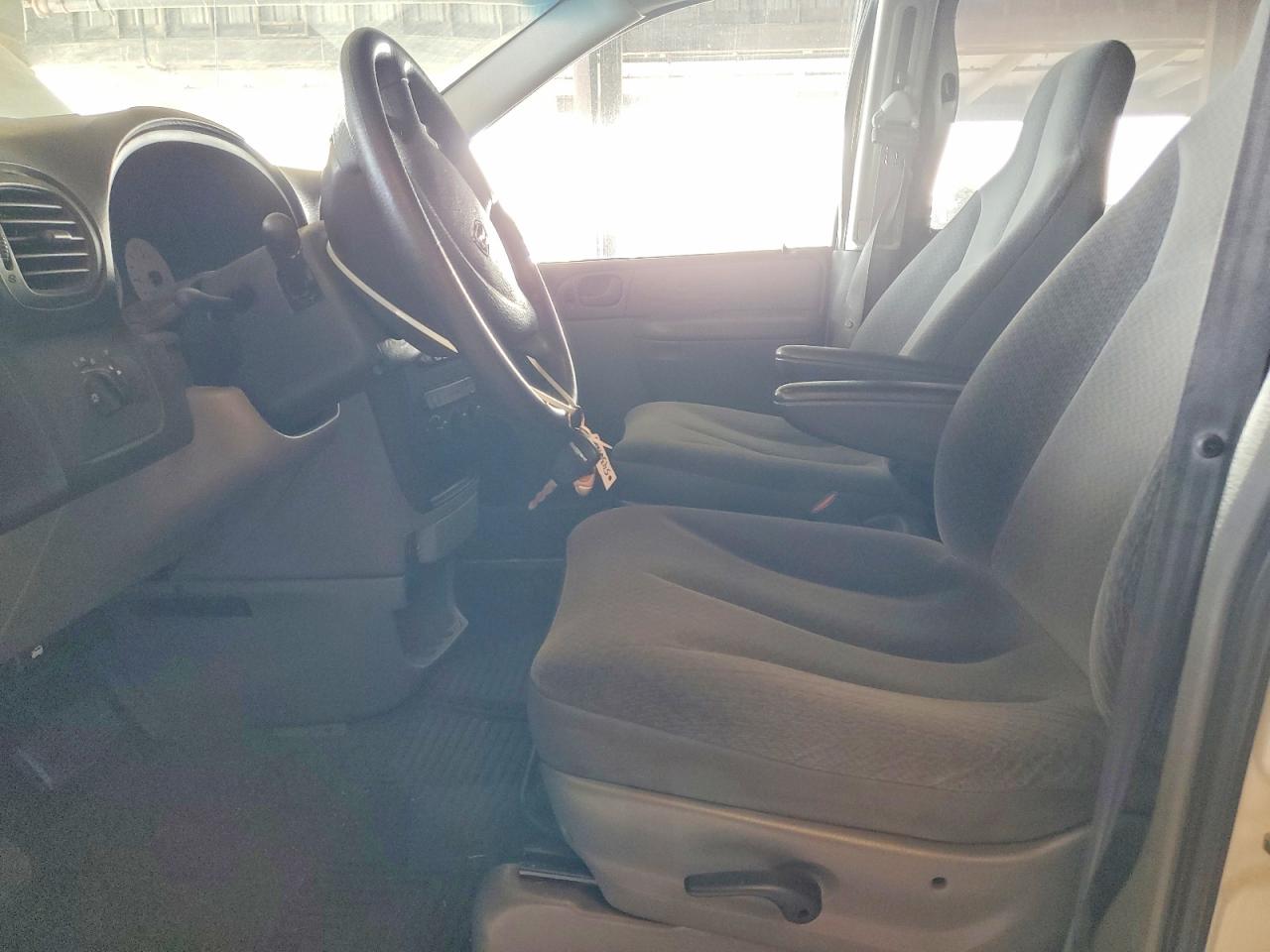 Dodge Caravan Se