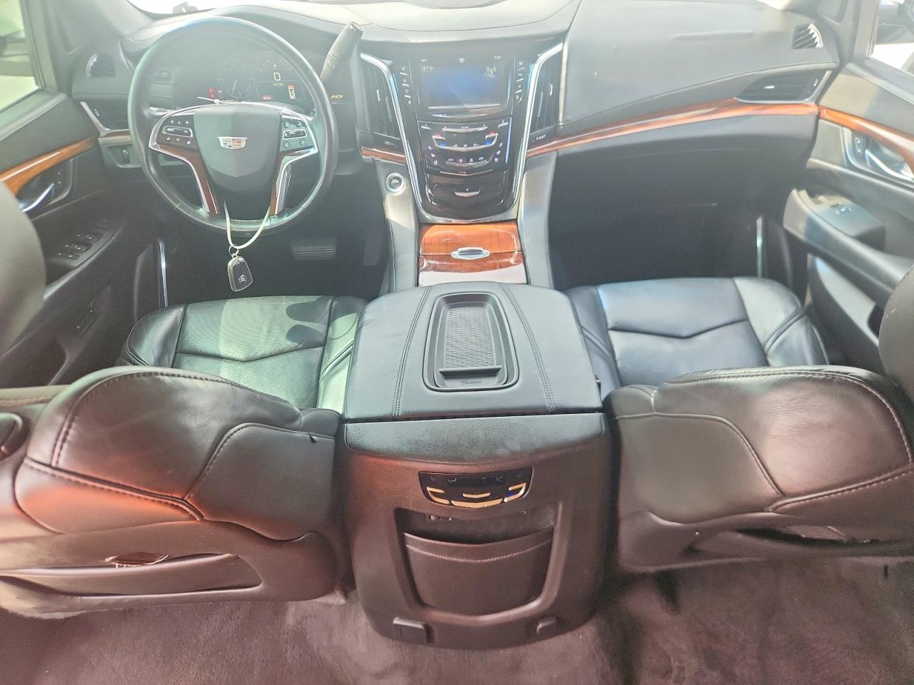 Cadillac Escalade Esv Premium