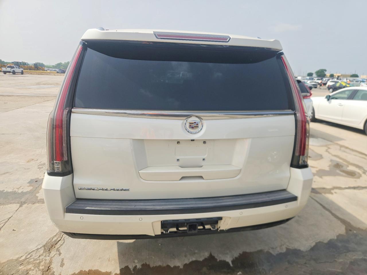 Cadillac Escalade Esv Premium