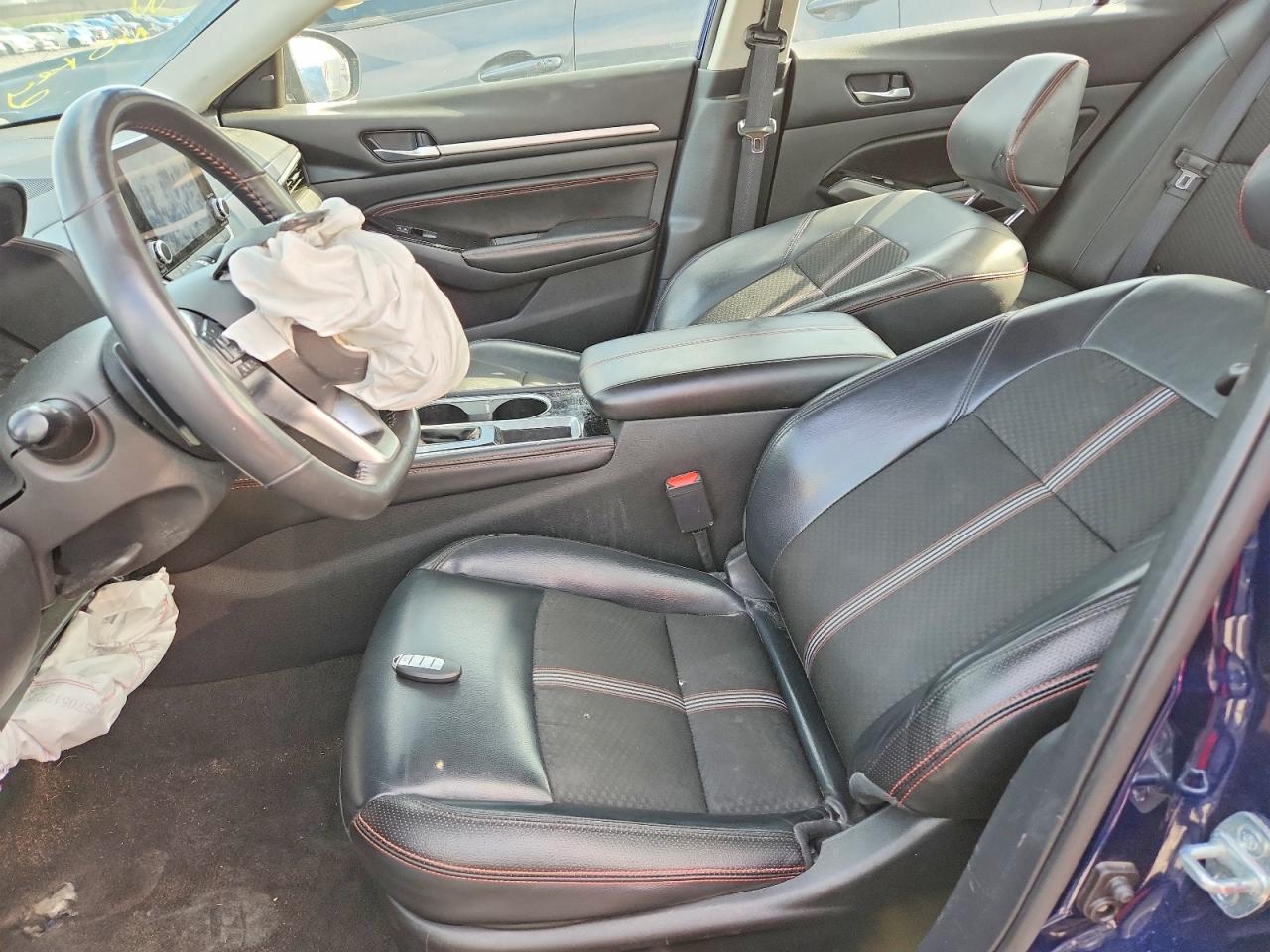 Nissan Altima Sr