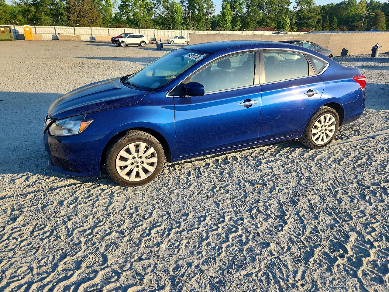 Salvage Nissan Sentra Image