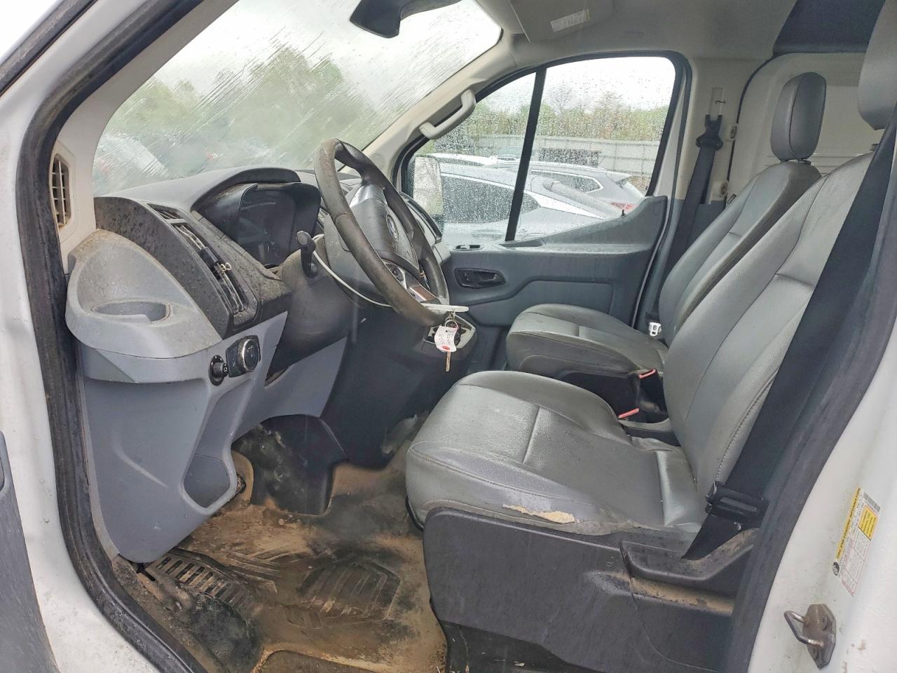 Ford Transit T-150