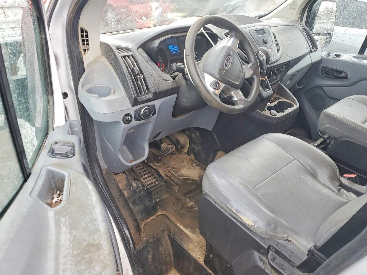 Ford Transit T-150