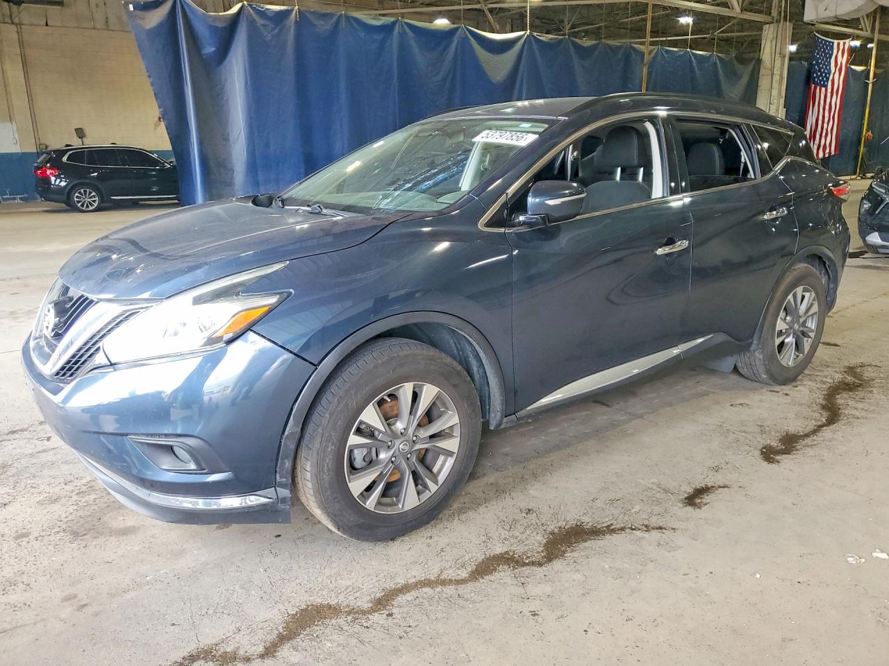 Salvage Nissan Murano Image
