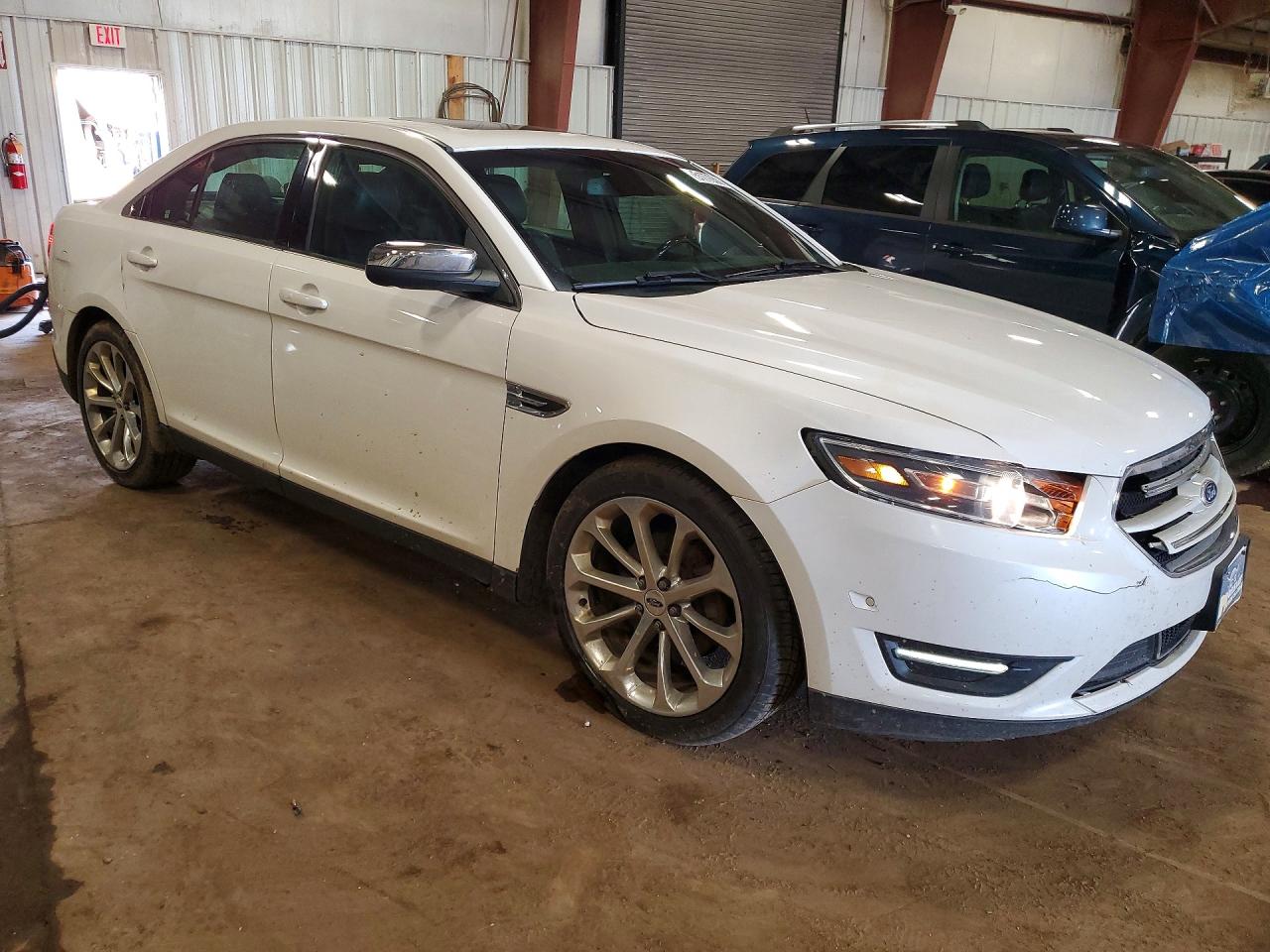 Ford Taurus Limited