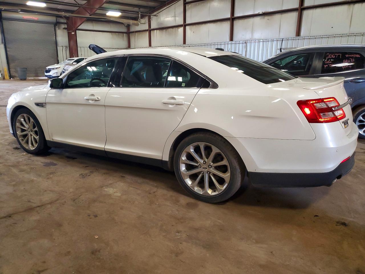 Ford Taurus Limited