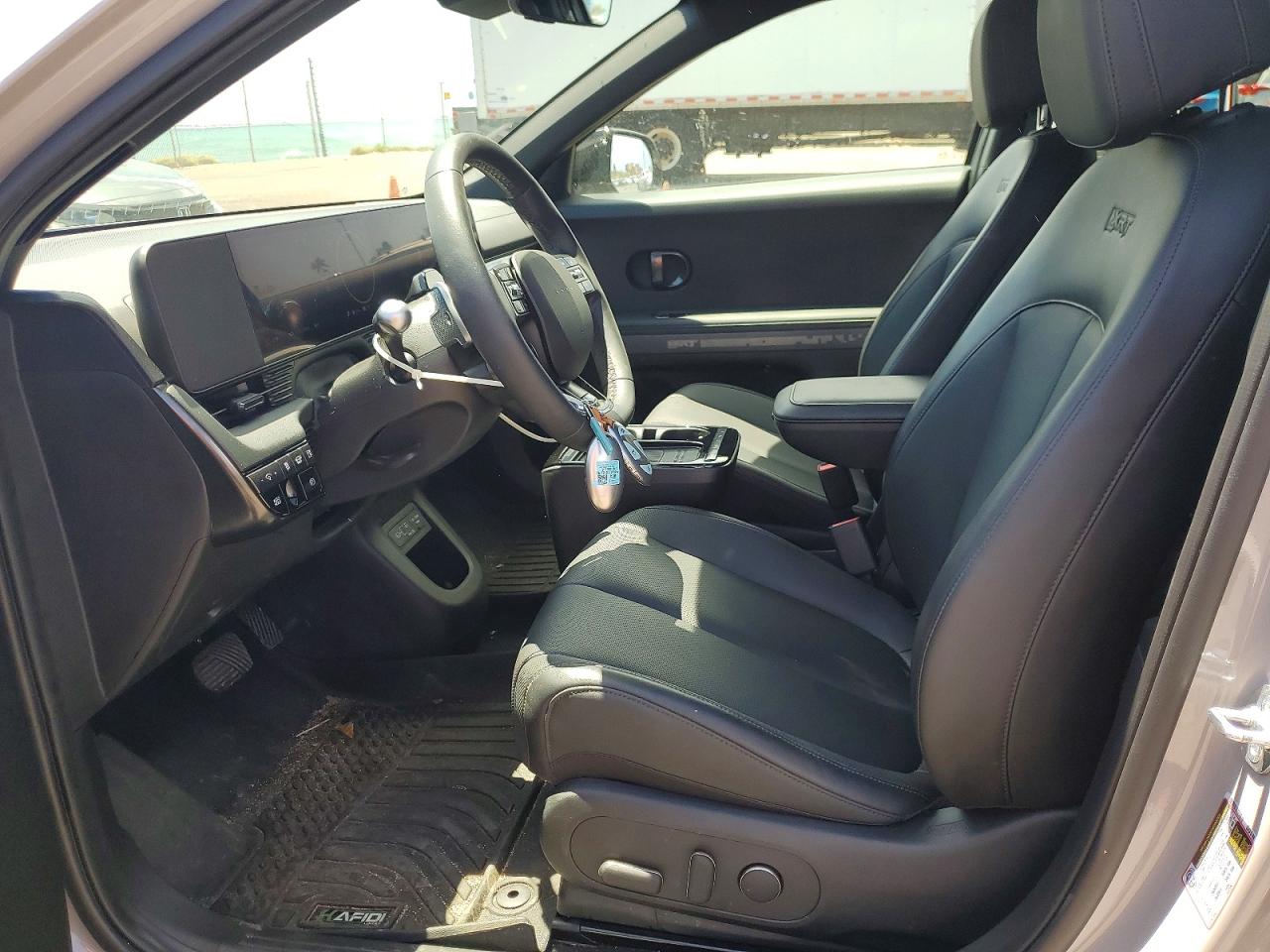 Hyundai Ioniq Xrt