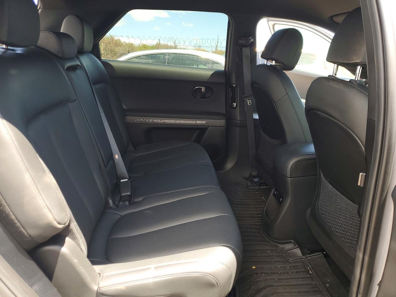Hyundai Ioniq Xrt