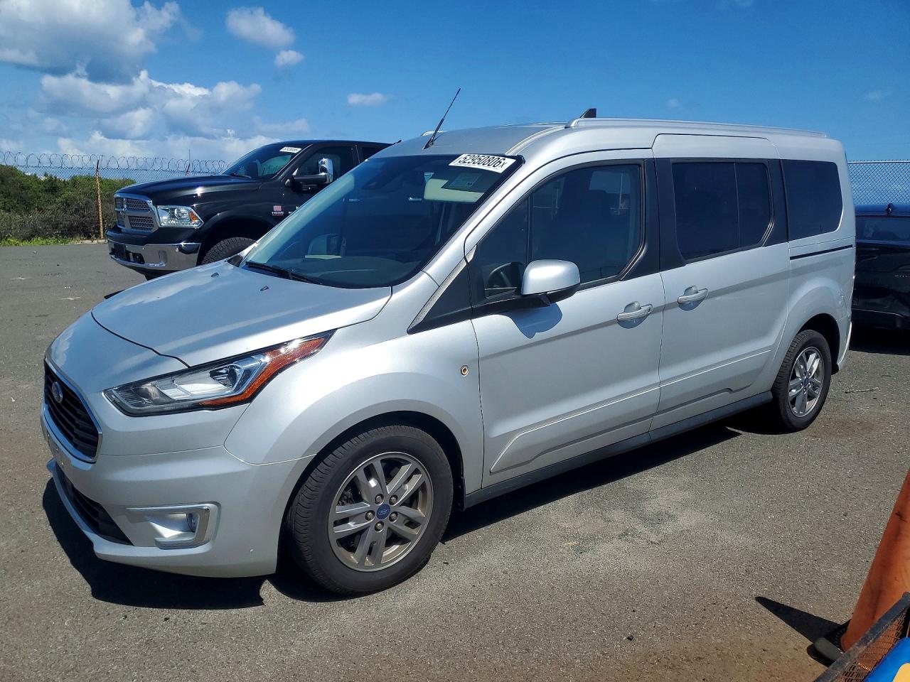 Salvage Ford Transit Image