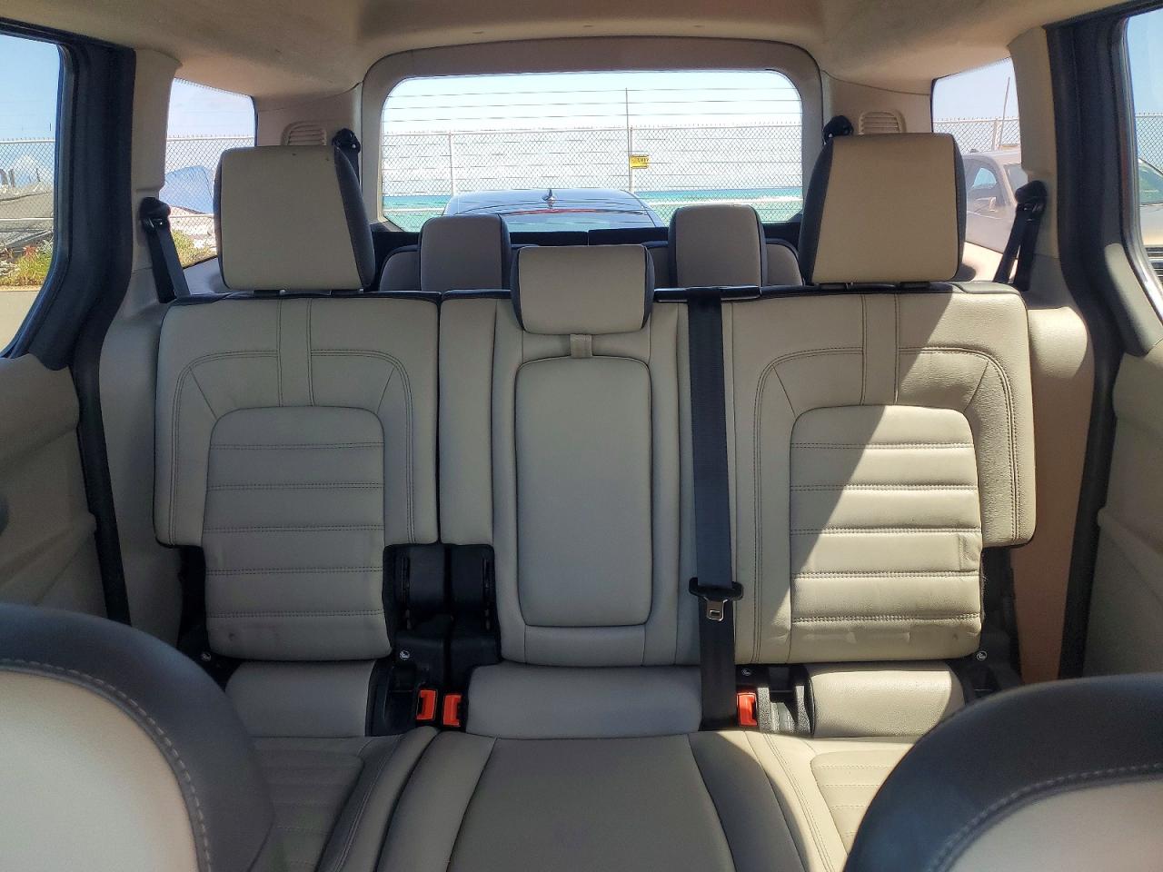 Ford Transit Titanium
